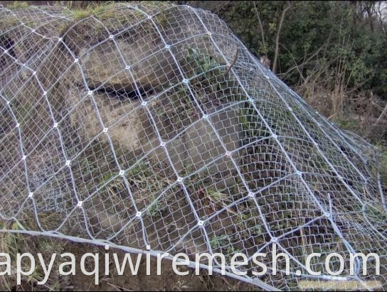 Rockfall Barrier Mesh SNS Système de protection de sécurité de la pente flexible Netting Rockfall Netting